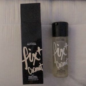 MAC Coconut Prep + Prime Fix+